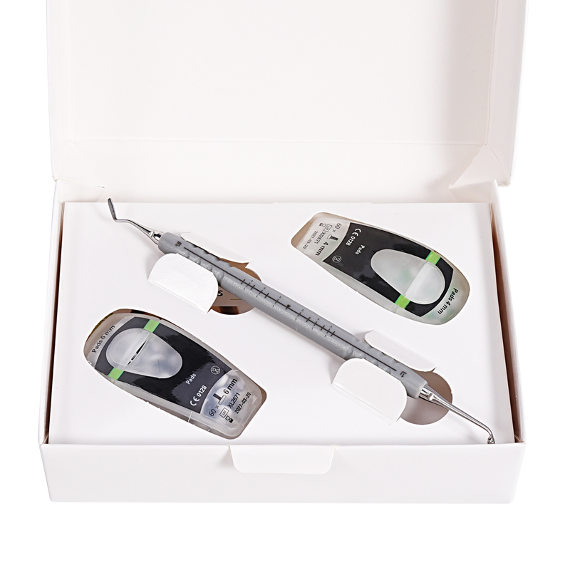 Kit di riempimento in resina c - Teeth Whitening Light Kit recensione e prezzo