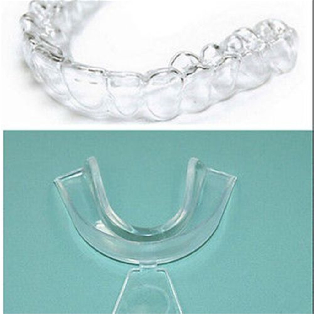 Paradenti Notturno in Silicone - Teeth Whitening With Trays recensione e prezzo
